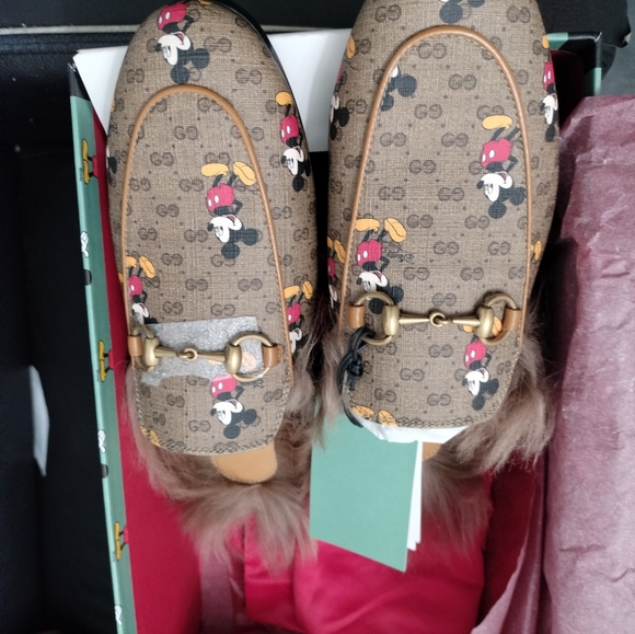 Guccix Disney Fur Princetown Mules - Picture 11 of 11